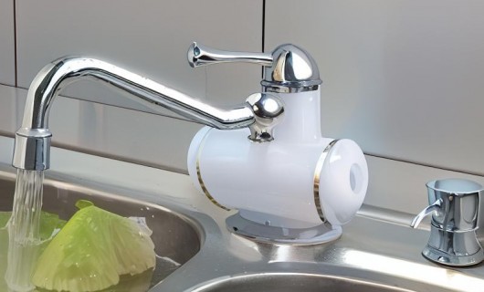 今年2000億的廚具小家電市場需求 未來市場客觀