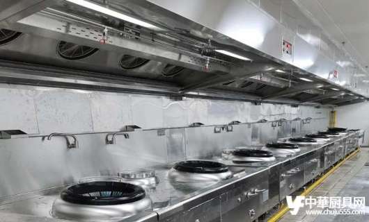 數(shù)字賦能，傳統(tǒng)產(chǎn)業(yè)煥發(fā)新質(zhì)生產(chǎn)力