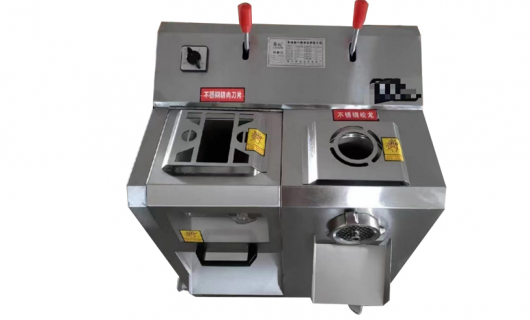 絞動未來，展會上的“肉”林盛宴 —— 多功能絞肉機，引領(lǐng)廚具品牌新風尚