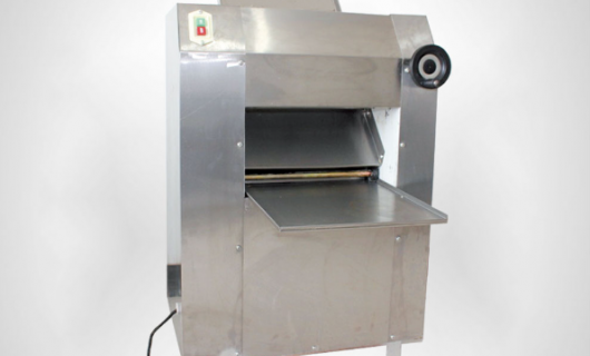 “揉”出新境界，面皮制作的智控藝術——智能揉式面皮機：食品機械的創新引擎