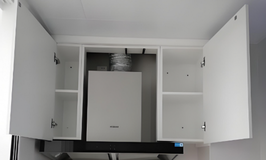 廚房設備煥新之選：智能升降吊柜深度體驗與科技賦能全解析