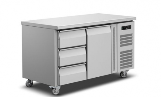 廚房設(shè)備新風(fēng)尚：古銅拉絲風(fēng)冷水吧臺重塑飲品制作體驗