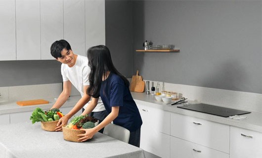 廚具市場迎合年輕家庭消費需求，高品質(zhì)廚具品牌美的再創(chuàng)新