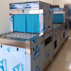 河北衡水市親民品牌泰金牽背式洗碗機(jī)輕松上手 產(chǎn)品使用更便捷